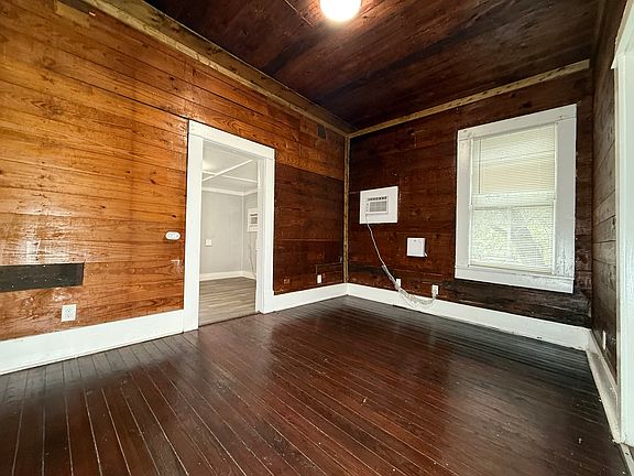 5th image of 419 Harding Pl #1202
