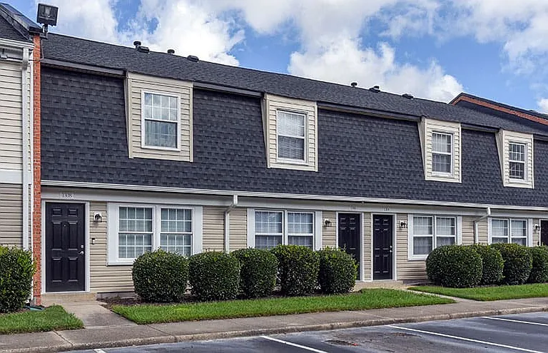 Sparrows Point Townhomes and Apartments — Photo 54
