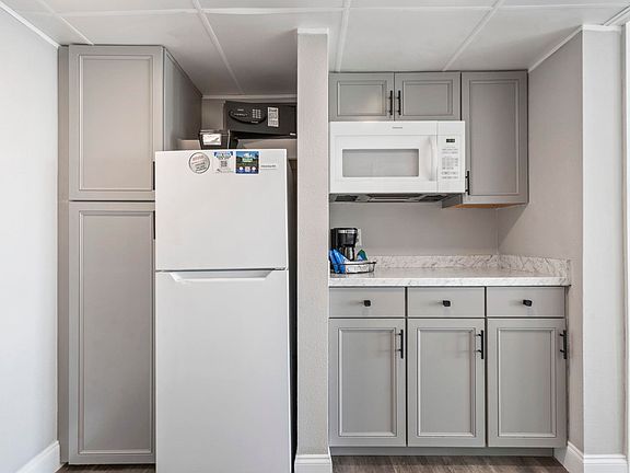 3rd image of 7100 N Ocean Blvd. #801