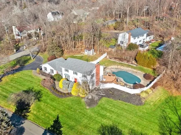 14 Ashley Drive, Newburgh, NY 12550