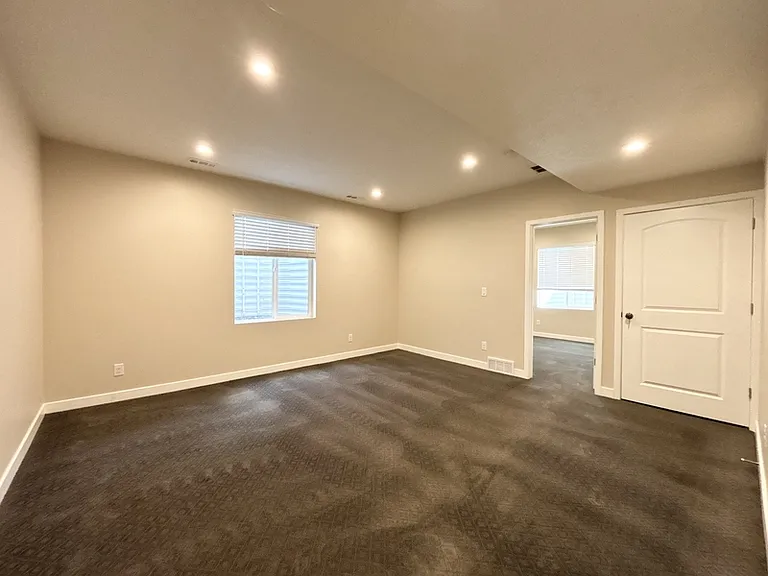 2676 N Heston Park — Photo 27