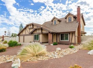 2962 N Apple Ave, Rialto, CA 92377