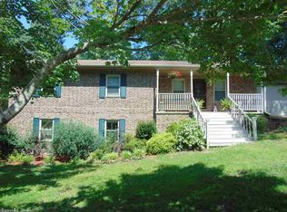 1900 Debswood Dr, Bryant, AR 72022