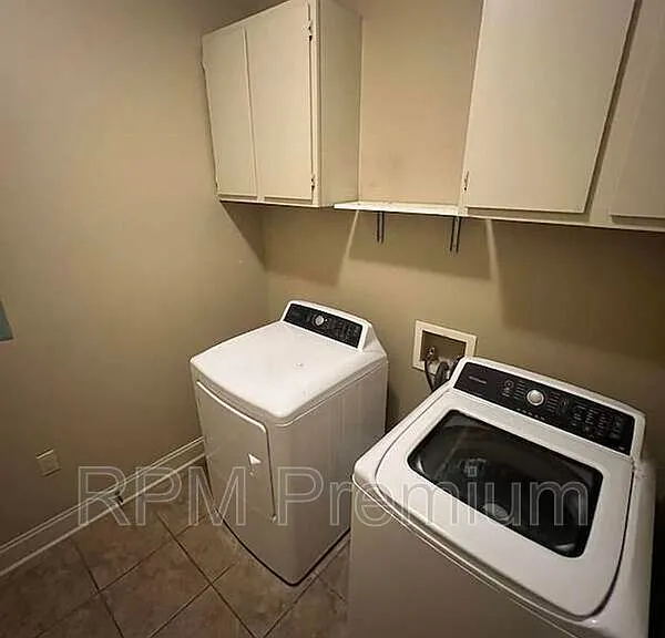 3995 Water Oak Dr — Photo 23