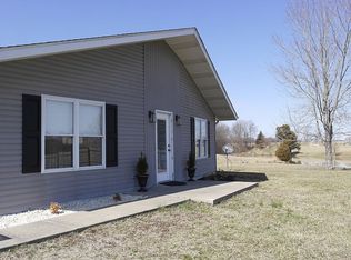 6575 Walsh Rd, Ellis Grove, IL 62241