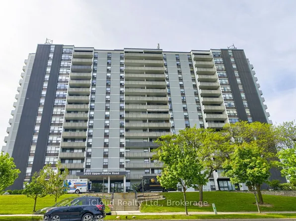 2055 Upper Middle Rd #604, Burlington, ON L7P 3P4