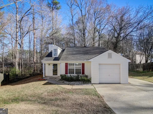 6005 Park Wood Ct, Austell, GA 30106