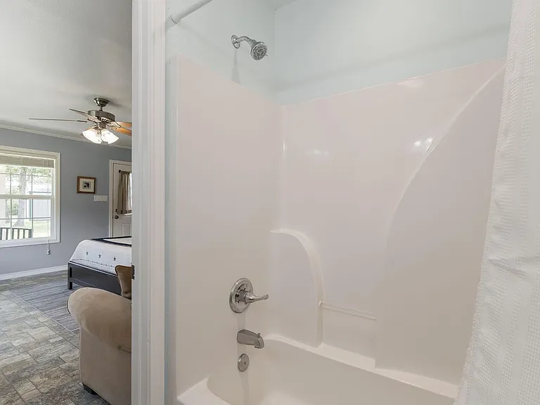 1072 Papenberg Ln — Photo 33
