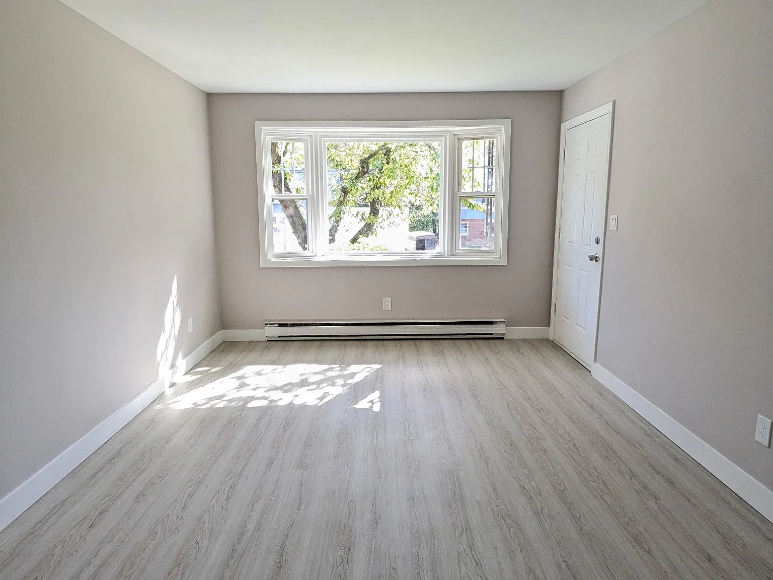 2 bed, $1,550 — Photo 4