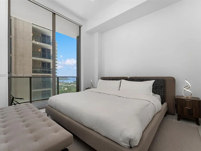 2655 S Bayshore Dr #908 — Photo 10
