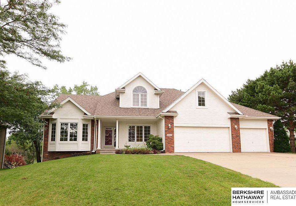 1st image of 1211 Norton Dr