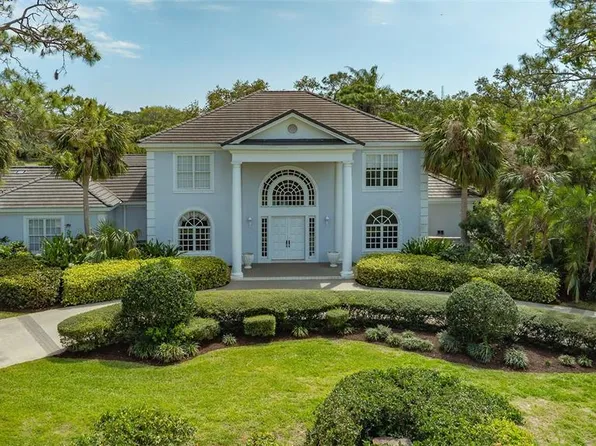916 Mac Ewen Dr, Osprey, FL 34229