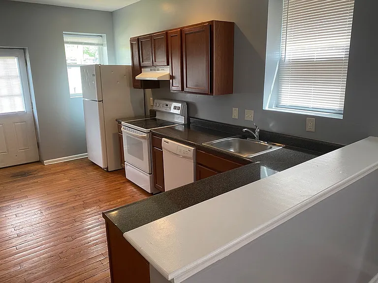 3420 Virginia Ave — Photo 7