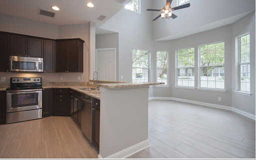 2nd image of 1597 Park Ave