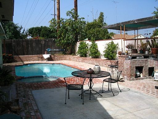 3rd image of 6314 50th St