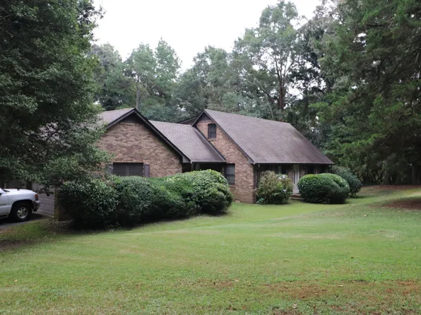 5247 Highway 106 S, Hull, GA 30646