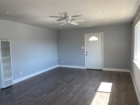 2nd image of 205 Home Acres Ave #205