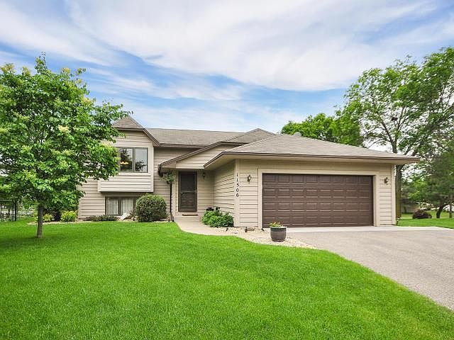 1st image of 11506 Lakeside Cir N