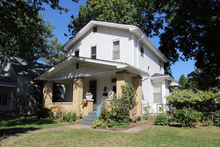 1st image of 306 E Michigan St