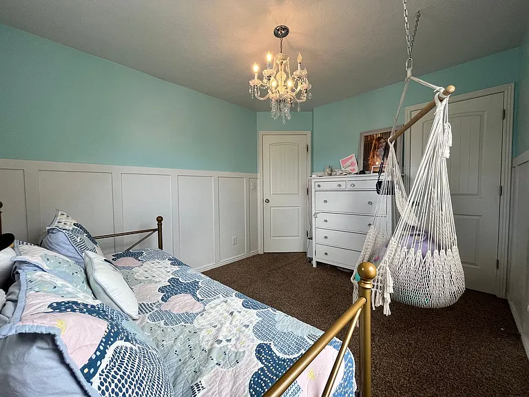 2049 S Meadow Marsh Dr — Photo 3