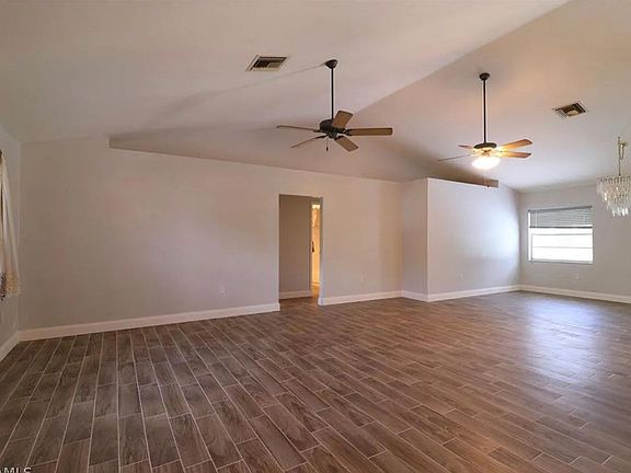 3rd image of 117 Columbus Ave
