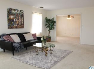 1206 Willowbrook Dr SE APT B, Huntsville, AL 35802