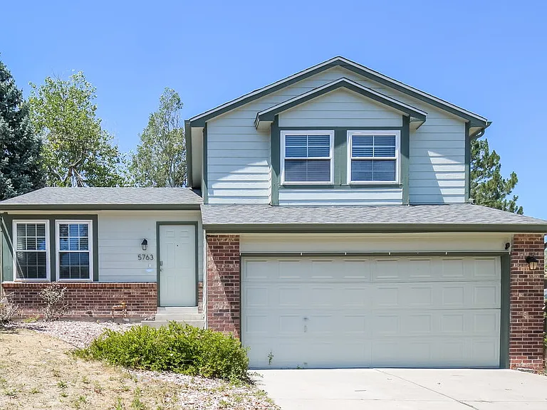 5763 S Quatar Cir — Photo 1