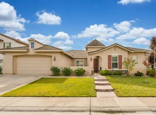 10376 Christo Way, Elk Grove, CA 95757