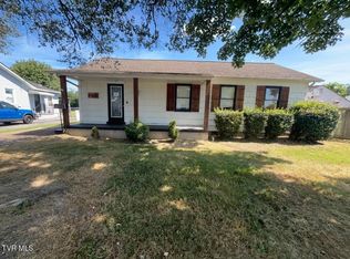1620 Hermitage Dr, Kingsport, TN 37664