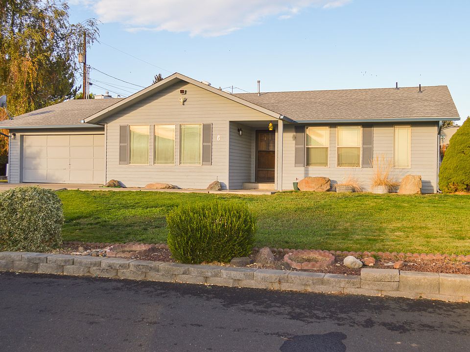 1st image of 6 Hovde Park Dr