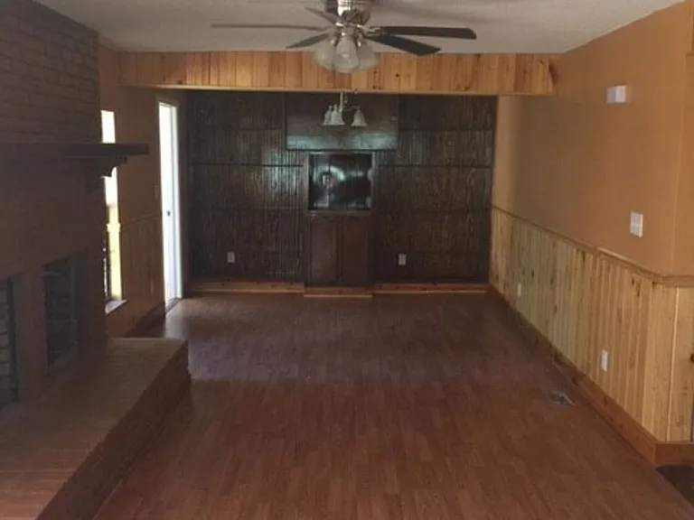 210 Pineleaf Ln — Photo 5
