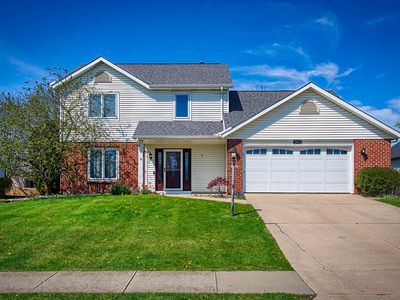3053 Navajo Xing, New Haven, IN, 46774