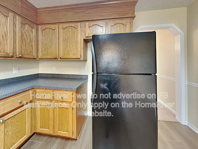675 Talisman Dr — Photo 10