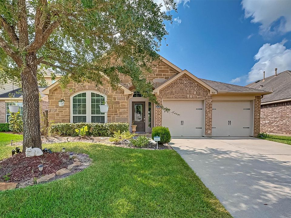 1st image of 26243 Crystal Cove Ln
