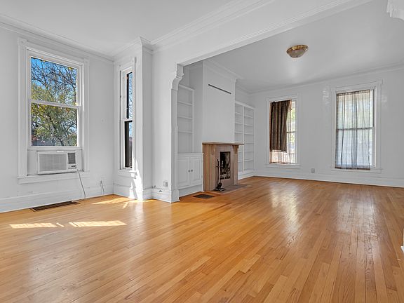 4th image of 5445 S Dorchester Ave