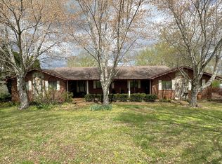 116 Hickory Hill Dr, Estill Springs, TN 37330