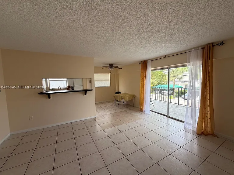 16508 NE 26th Ave #201 — Photo 5