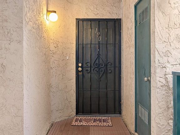 2nd image of 9729 Mesa Springs Way Unit 190