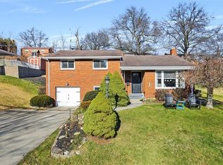 1300 Blue Jay Dr, Pittsburgh, PA