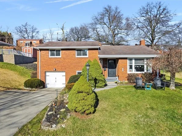 1300 Blue Jay Dr, Pittsburgh, PA 15243