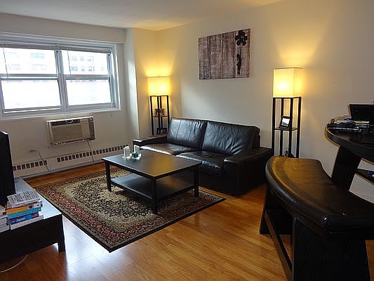 1st image of 122 Ashland Pl APT 7N