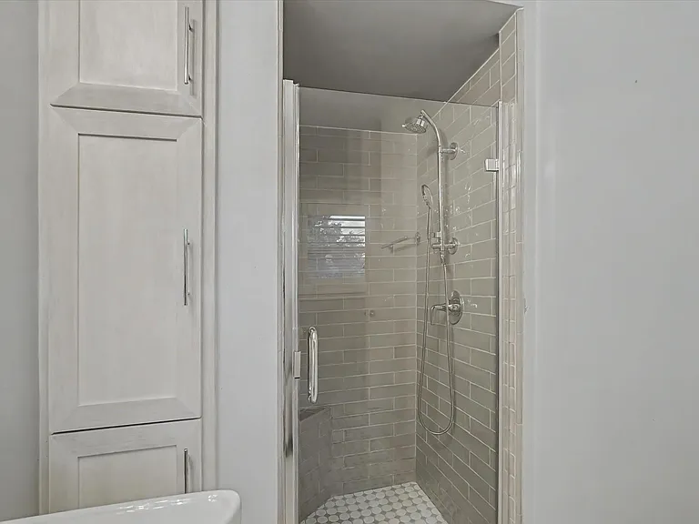 2123 Ridgecrest Dr — Photo 28