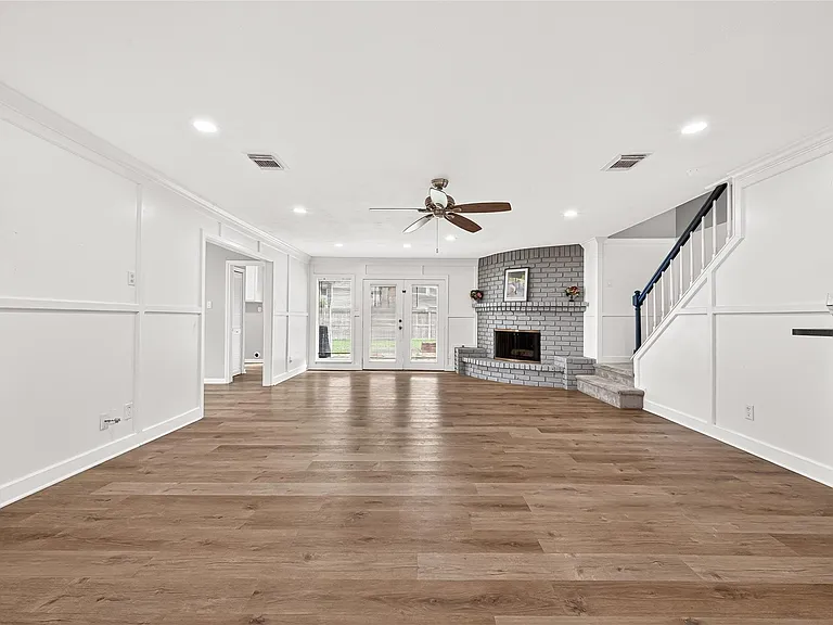 4230 Annawood Cir — Photo 47