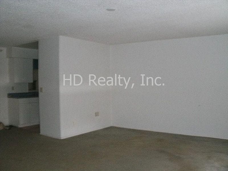 1st image of 667 Trailwood Dr