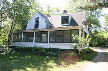 2nd image of 9905 Military Rd
