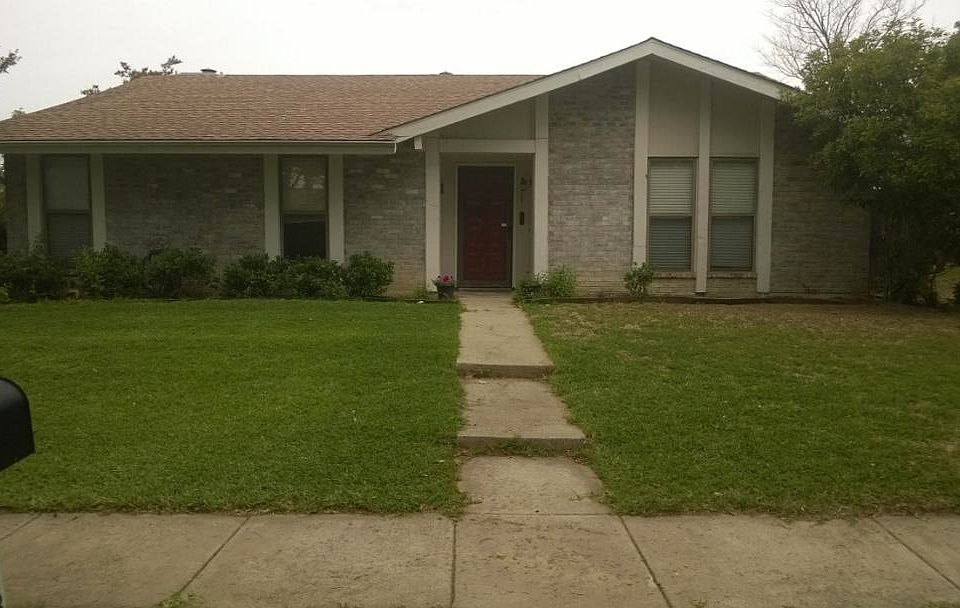 1st image of 1713 Southampton Dr