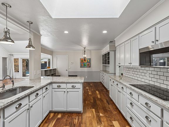 5th image of 6611 Elvedon Dr