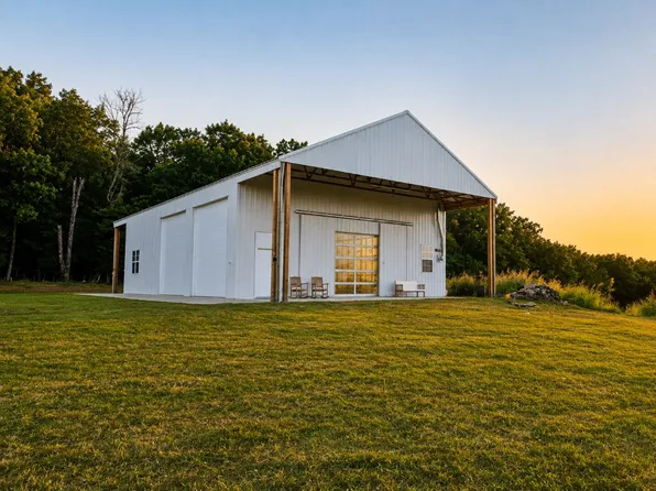 2901 Black Ranch Rd, Lead Hill, AR 72644