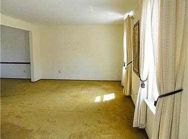 2nd image of 1585 Holly Hill Dr