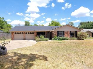 1811 Medina Dr, College Station, TX 77840